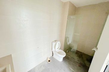 Taman Nusaputra Timur