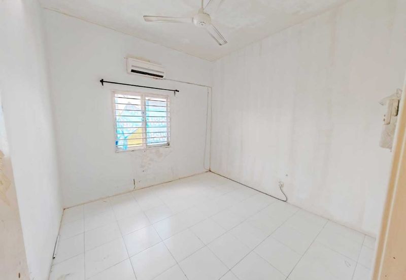 Lake Residence, Taman Putra Perdana