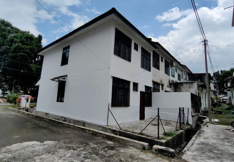 Taman Saujana Puchong