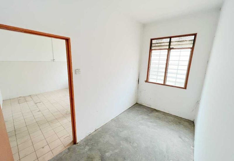 Taman Saujana Puchong