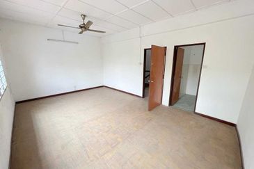 Taman Saujana Puchong