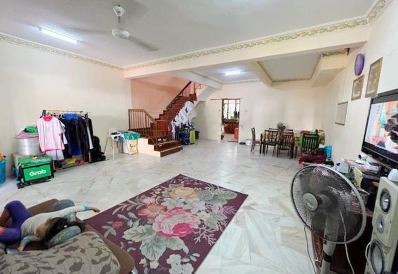 Taman Saujana Puchong