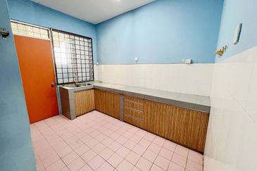 Taman Saujana Puchong