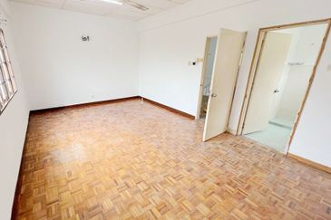 Taman Saujana Puchong