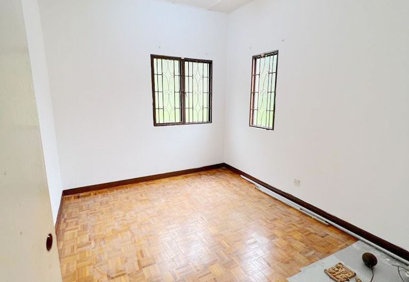 Taman Saujana Puchong