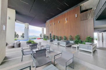 TRiGON Luxury Residences