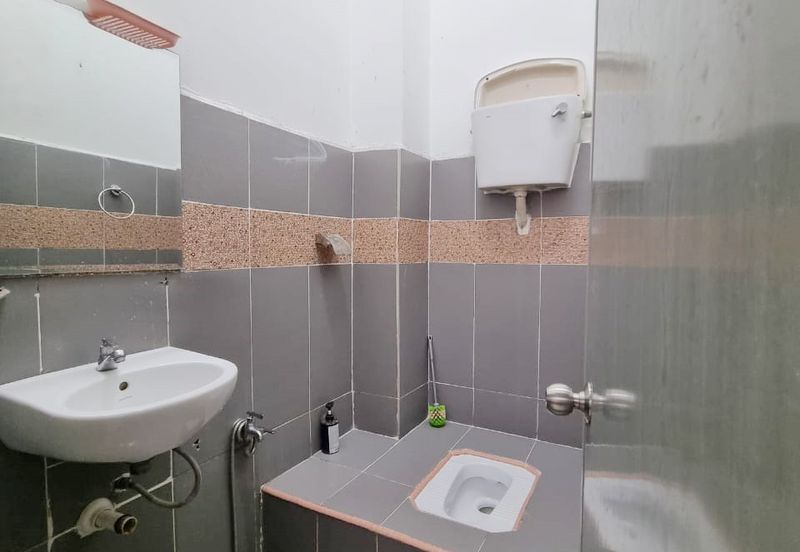 Taman Saujana Puchong