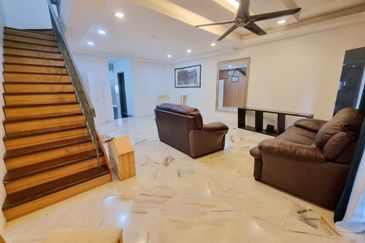 Taman Saujana Puchong