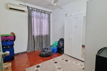 Taman Saujana Puchong