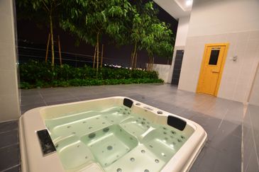 SetiaWalk R3 Solace Service Apartment