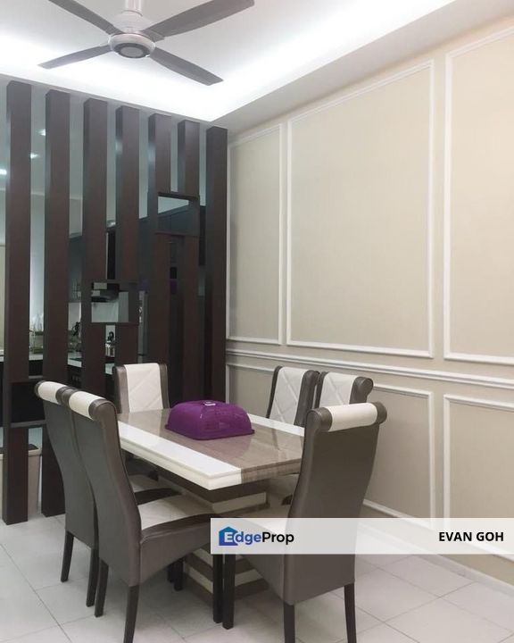 Lake Residence Townhouse 22x80 (Ground-End Lot), Selangor, Puchong