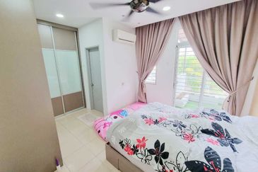 Town Villa, Taman Tasik Puchong