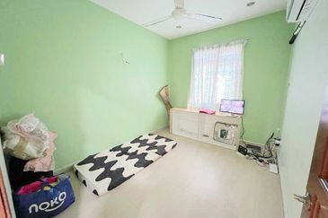 Taman Saujana Puchong