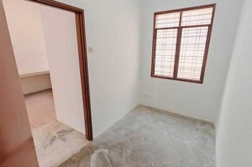 Taman Saujana Puchong