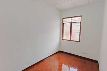 Taman Saujana Puchong