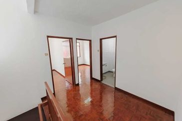 Taman Saujana Puchong