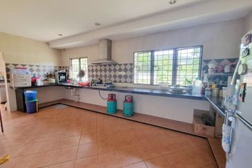 Bandar Bukit Puchong, BP 11