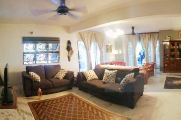 Taman Saujana Puchong