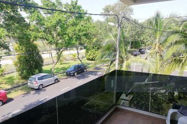 Taman Saujana Puchong