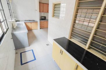 Taman Saujana Puchong