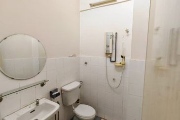 Taman Saujana Puchong