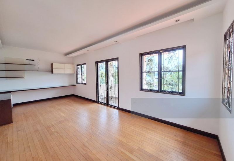 Corner Puteri 9 Bungalow 2.5 Storey (15,700sf)