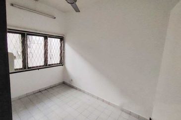 Happy Garden (Taman Gembira)