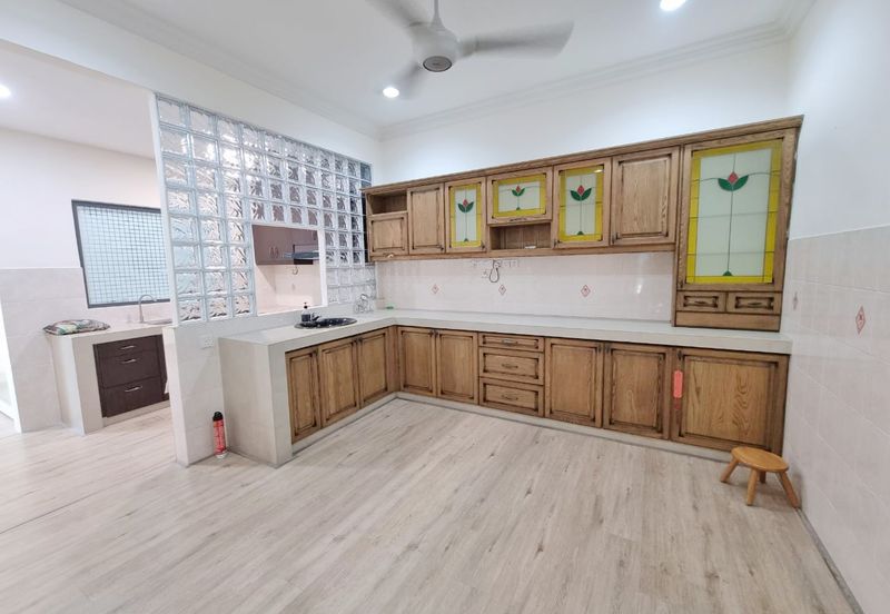 Bandar Bukit Puchong, BP 11