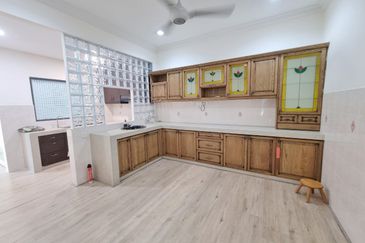 Bandar Bukit Puchong, BP 11