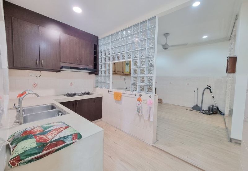 Bandar Bukit Puchong, BP 11