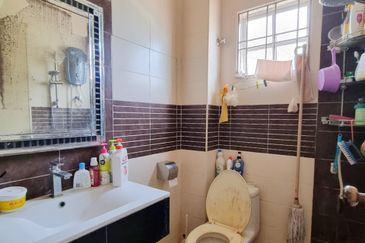 Taman Saujana Puchong