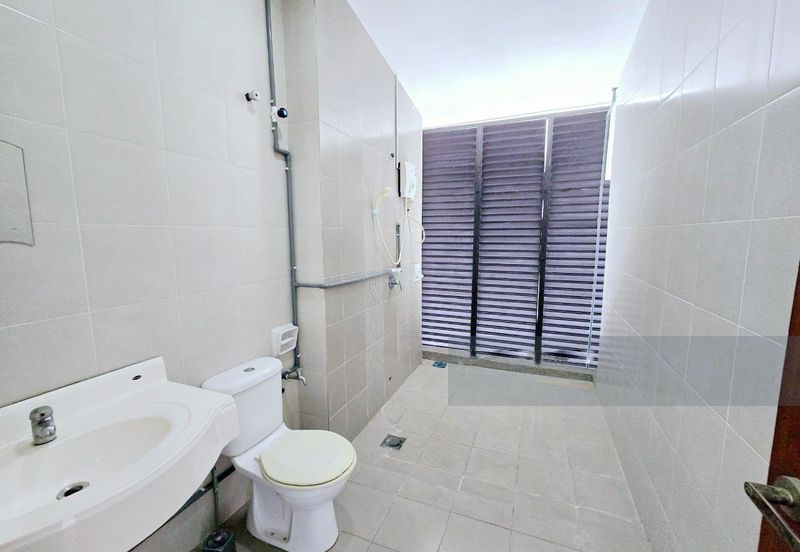 Bandar Puteri Puchong @ 2.5 Storey 22x75 Puteri 6 Zarra