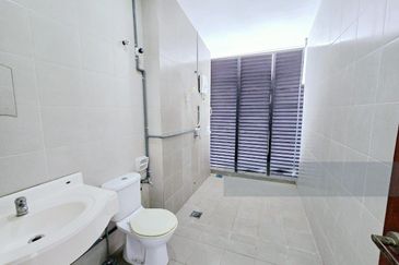 Bandar Puteri Puchong @ 2.5 Storey 22x75 Puteri 6 Zarra