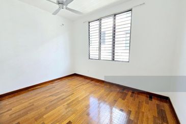 Bandar Puteri Puchong @ 2.5 Storey 22x75 Puteri 6 Zarra