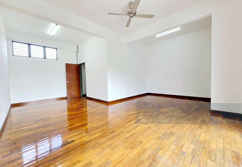 Bandar Puteri Puchong @ 2.5 Storey 22x75 Puteri 6 Zarra