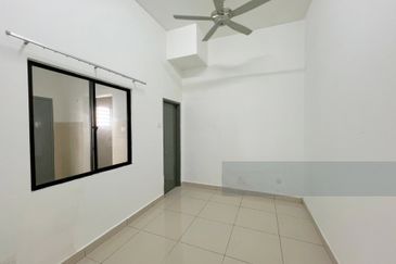 Bandar Puteri Puchong @ 2.5 Storey 22x75 Puteri 6 Zarra