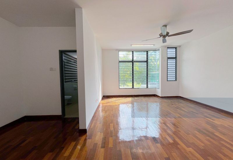 Bandar Puteri Puchong @ 2.5 Storey 22x75 Puteri 6 Zarra