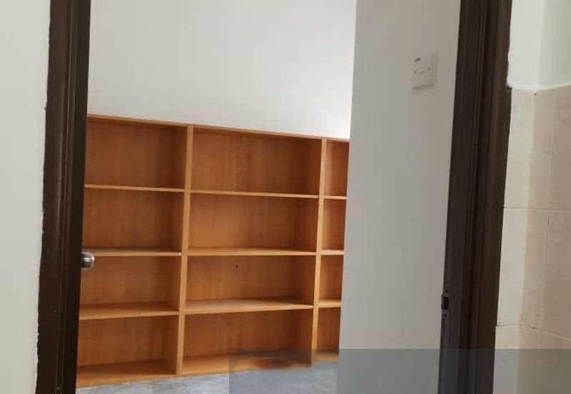 Taman Saujana Puchong