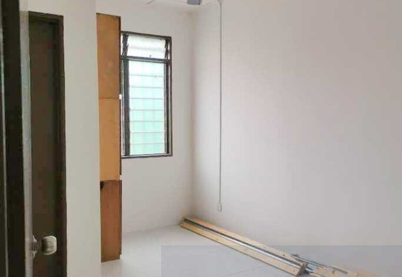 Taman Saujana Puchong