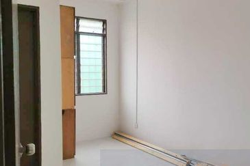 Taman Saujana Puchong