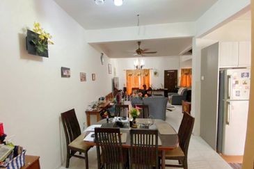 Taman Saujana Puchong