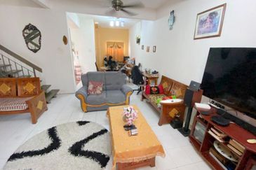 Taman Saujana Puchong