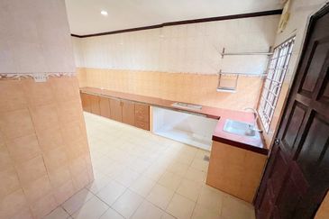 Taman Saujana Puchong