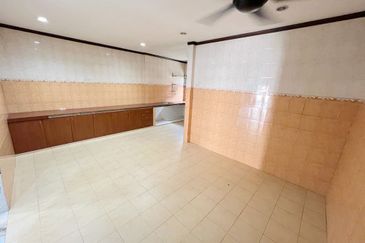 Taman Saujana Puchong