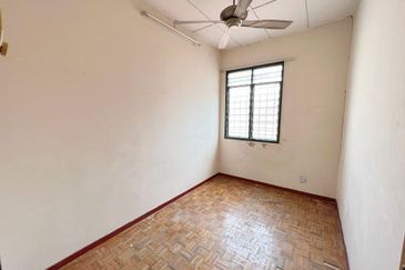 Taman Saujana Puchong