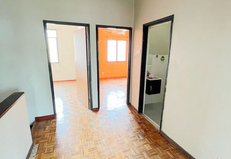 Taman Saujana Puchong