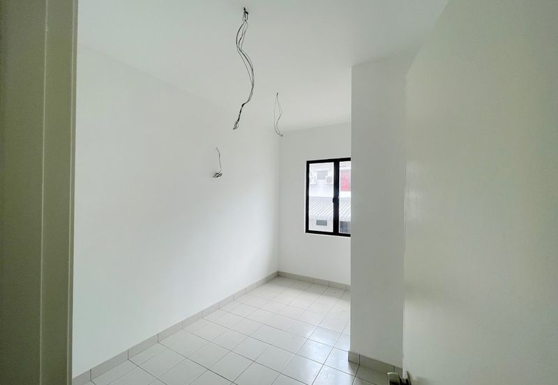 Solaria @ Abadi Heights