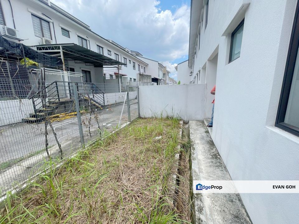 Solaria @ Abadi Heights, 2 Storey 20x70, Selangor, Puchong South