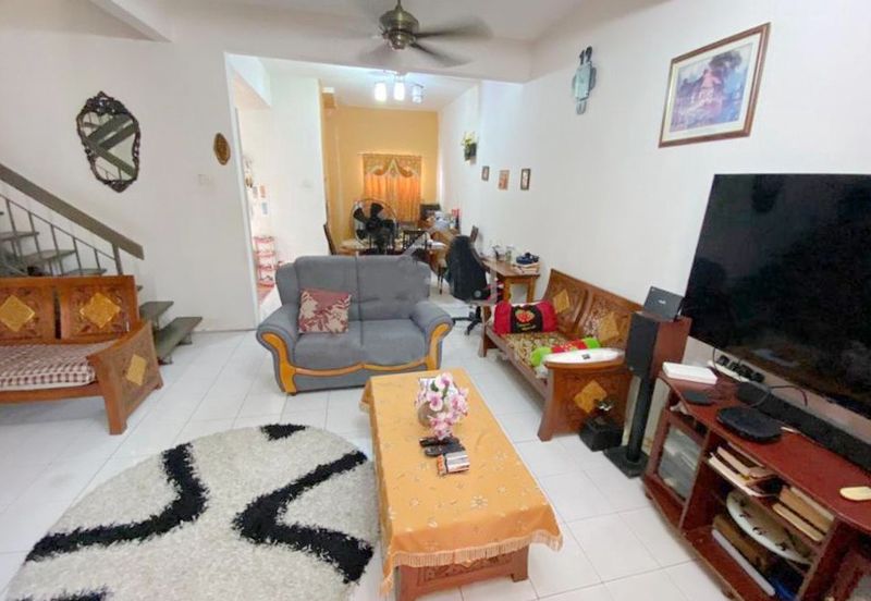 Taman Saujana Puchong