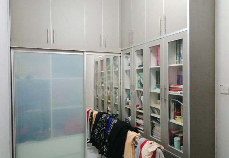 Taman Saujana Puchong